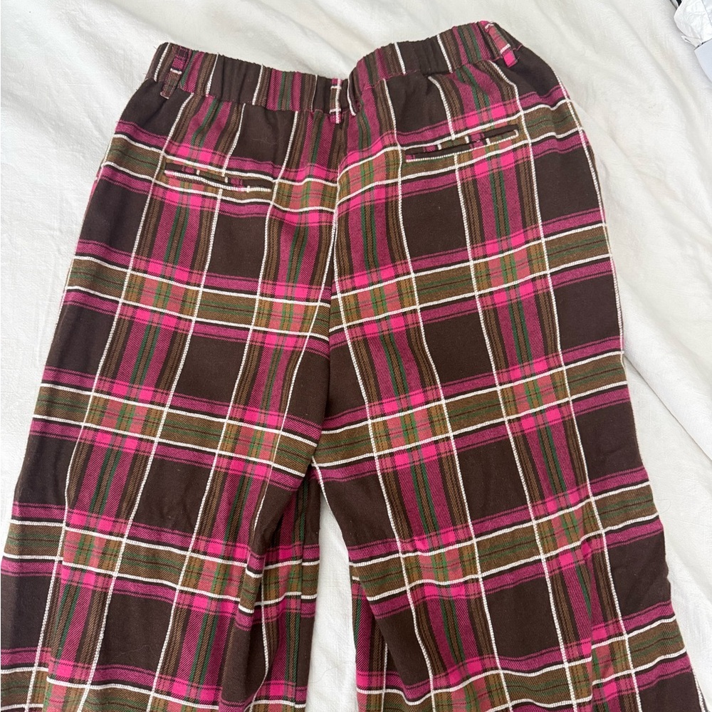 Dressed in Lala plaid trousers - Picture 3 of 3